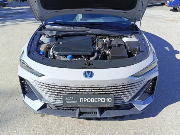 Changan UNI-V I с пробегом 2023 года, цена 2 017 000 рублей, 60019 км, лифтбек, Автокод Объявления