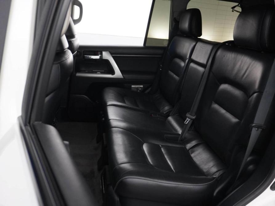 Toyota Land Cruiser 200 Series Рестайлинг 1 Москва  - изображение 9