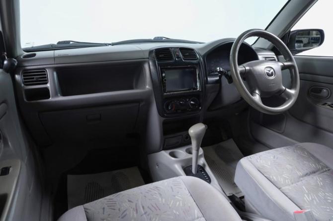 Mazda Demio I (DW) с пробегом 2000 года, цена 279 000 рублей, 243200 км, хэтчбек, Автокод Объявления