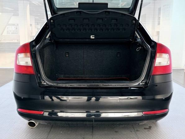 Skoda Octavia II (A5) Рестайлинг с пробегом 2011 года, цена 775 000 рублей, 269000 км, лифтбек, Автокод Объявления