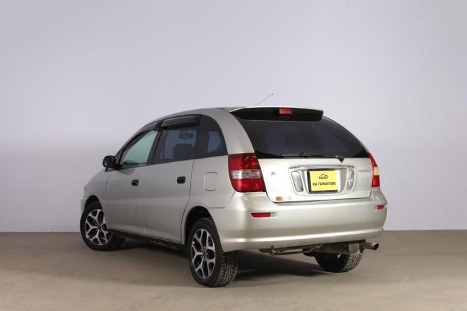 Toyota Nadia с пробегом 2001 года, цена 799 000 рублей, 330000 км, компактвэн, Автокод Объявления