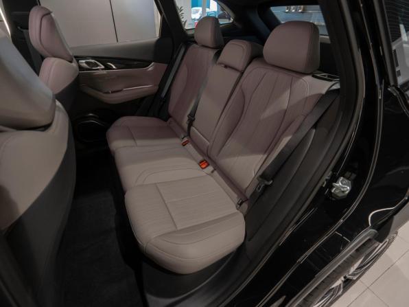 Geely Atlas II с пробегом 2026 года, цена 3 400 000 рублей, 11 км, внедорожник, Автокод Объявления