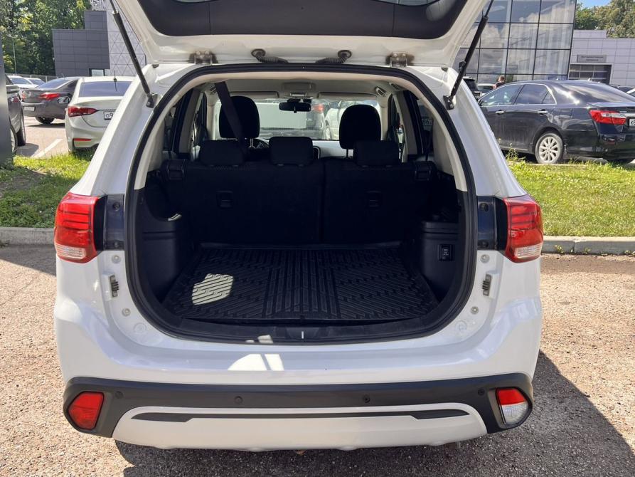 Mitsubishi Outlander III Рестайлинг 3 Уфа  - изображение 6