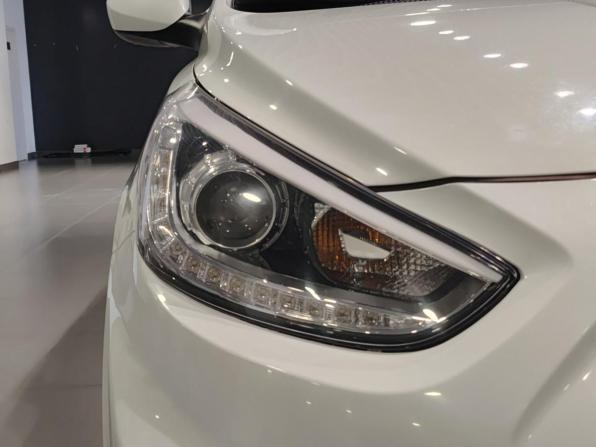 Hyundai Solaris I с пробегом 2013 года, цена 810 000 рублей, 137610 км, седан, Автокод Объявления