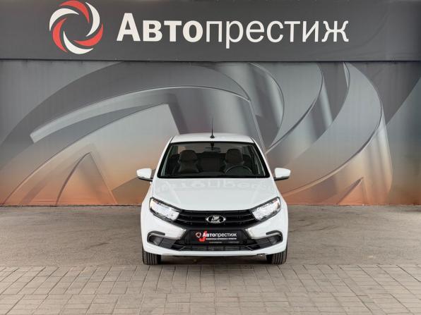 Lada (ВАЗ) Granta I Рестайлинг с пробегом 2023 года, цена 777 000 рублей, 42200 км, седан, Автокод Объявления