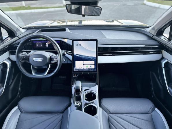 Geely Atlas II с пробегом 2023 года, цена 2 295 000 рублей, 91463 км, внедорожник, Автокод Объявления