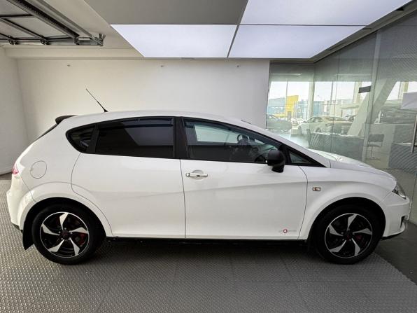 SEAT Leon II Рестайлинг с пробегом 2012 года, цена 780 000 рублей, 224897 км, хэтчбек, Автокод Объявления