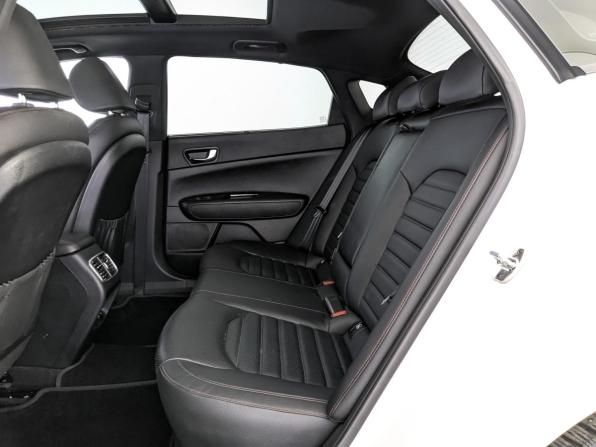Kia Optima IV Рестайлинг с пробегом 2018 года, цена 2 070 000 рублей, 127244 км, седан, Автокод Объявления