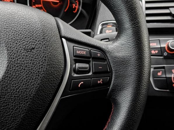 BMW 1 серии II (F20/F21) с пробегом 2014 года, цена 1 800 000 рублей, 41829 км, хэтчбек, Автокод Объявления
