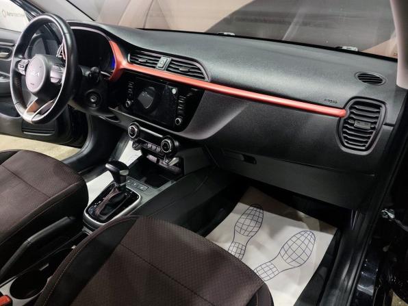 Kia Rio IV Рестайлинг с пробегом 2022 года, цена 1 729 000 рублей, 84266 км, хэтчбек, Автокод Объявления