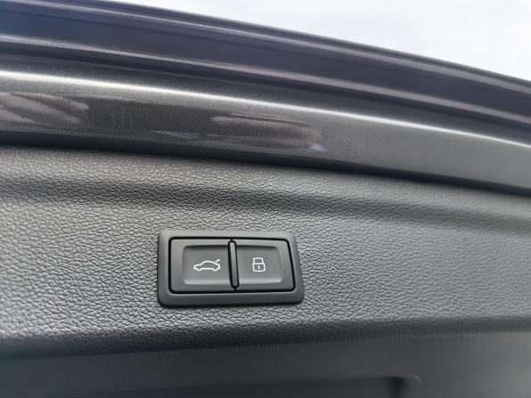 Audi Q3 II (F3) с пробегом 2026 года, цена 3 850 000 рублей, 10 км, внедорожник, Автокод Объявления