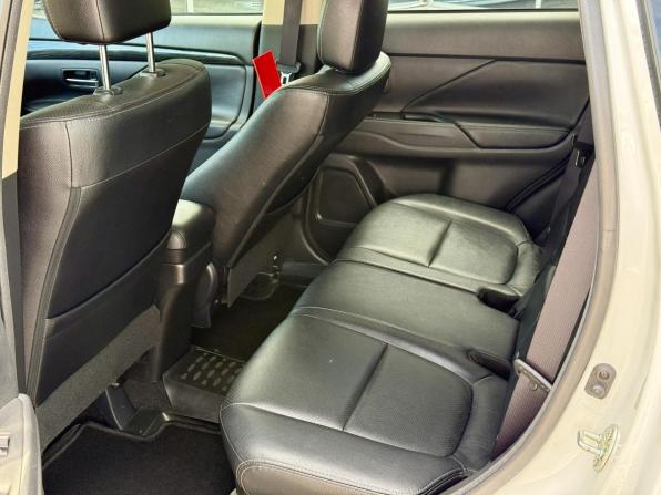 Mitsubishi Outlander III Рестайлинг 2 с пробегом 2017 года, цена 2 015 000 рублей, 148626 км, внедорожник, Автокод Объявления