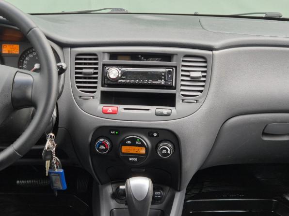 Kia Rio II с пробегом 2007 года, цена 610 000 рублей, 87907 км, хэтчбек, Автокод Объявления