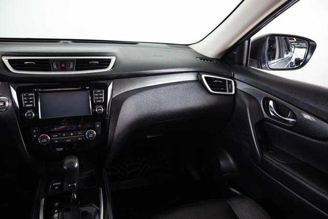 Nissan X-Trail III с пробегом 2015 года, цена 1 599 000 рублей, 218000 км, внедорожник, Автокод Объявления