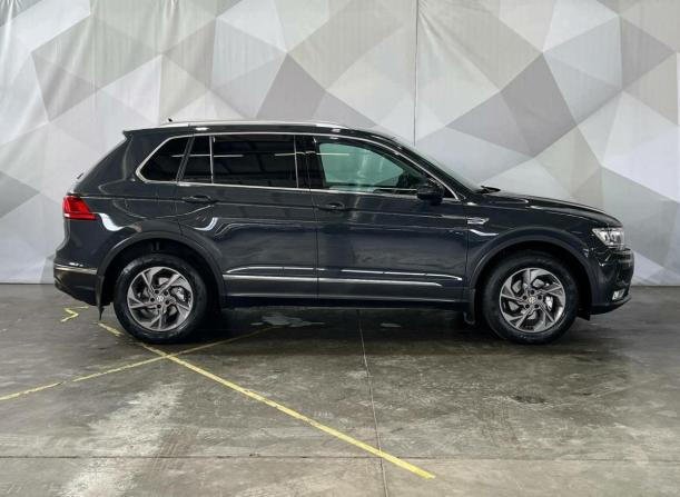 Volkswagen Tiguan II с пробегом 2017 года, цена 1 950 000 рублей, 160023 км, внедорожник, Автокод Объявления