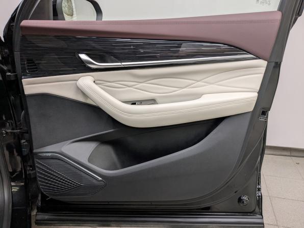 Geely Monjaro I с пробегом 2023 года, цена 2 790 000 рублей, 89462 км, внедорожник, Автокод Объявления