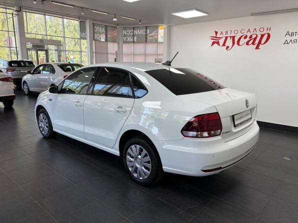 Volkswagen Polo V Рестайлинг с пробегом 2020 года, цена 1 388 000 рублей, 97315 км, седан, Автокод Объявления