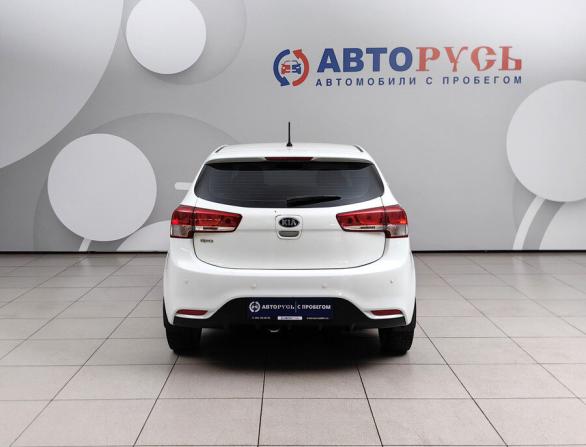 Kia Rio III Рестайлинг с пробегом 2016 года, цена 929 000 рублей, 100350 км, хэтчбек, Автокод Объявления