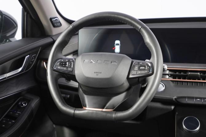 Exeed LX I Рестайлинг 2 с пробегом 2023 года, цена 2 299 000 рублей, 30100 км, внедорожник, Автокод Объявления