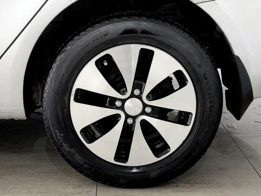 Kia Rio III Москва  - изображение 15
