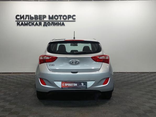 Hyundai i30 II с пробегом 2012 года, цена 970 000 рублей, 132000 км, хэтчбек, Автокод Объявления