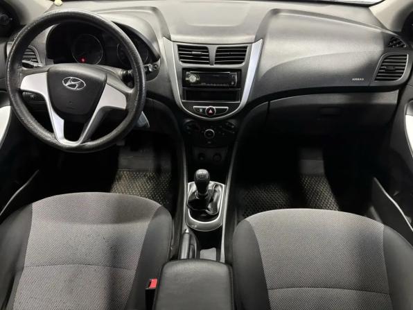 Hyundai Solaris I с пробегом 2013 года, цена 559 000 рублей, 99000 км, хэтчбек, Автокод Объявления