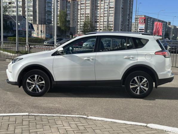 Toyota RAV4 IV (XA40) Рестайлинг с пробегом 2019 года, цена 2 587 000 рублей, 106528 км, внедорожник, Автокод Объявления