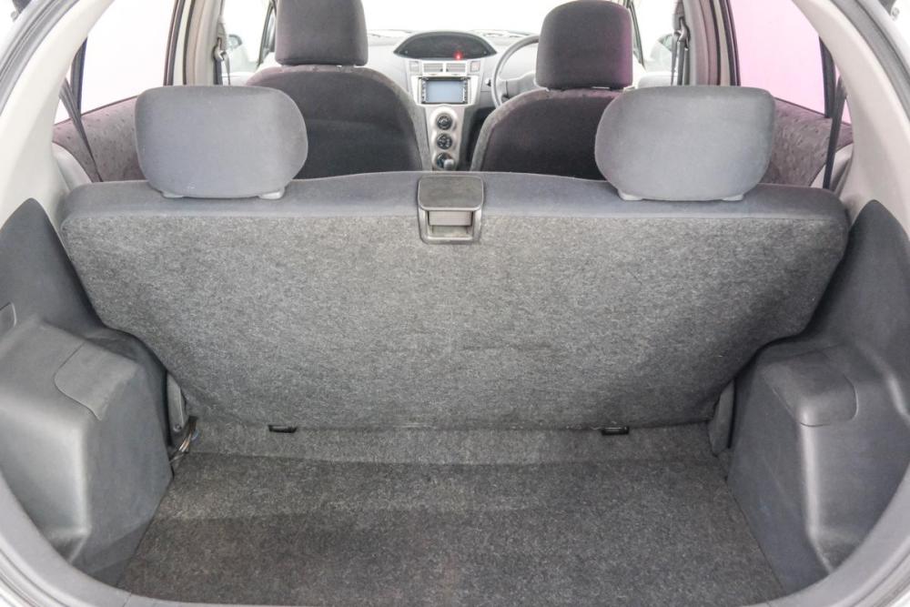 Toyota Vitz II (XP90) Красноярск  - изображение 23