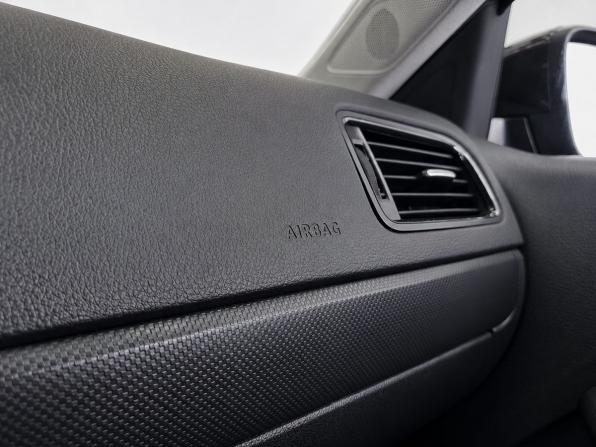 Volkswagen Jetta VI с пробегом 2013 года, цена 1 049 000 рублей, 76125 км, седан, Автокод Объявления