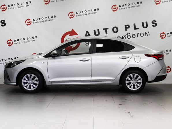 Hyundai Solaris II Рестайлинг с пробегом 2020 года, цена 1 569 000 рублей, 70000 км, седан, Автокод Объявления