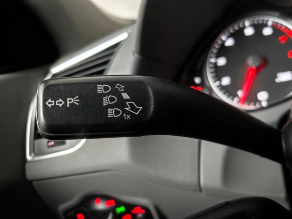 Audi Q5 I (8R) с пробегом 2010 года, цена 1 360 000 рублей, 152418 км, внедорожник, Автокод Объявления