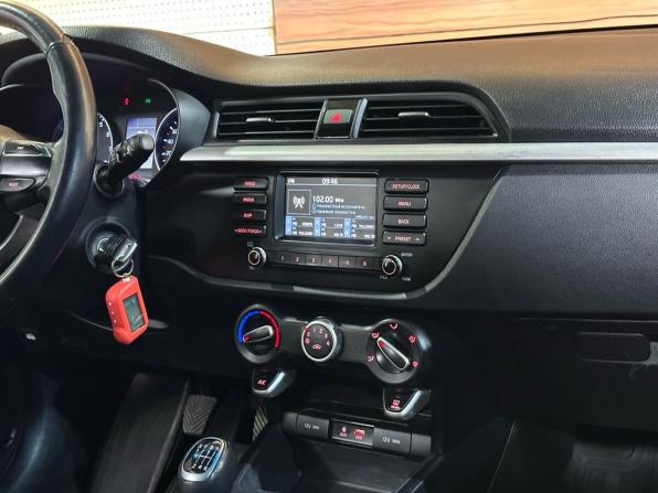 Kia Rio IV с пробегом 2020 года, цена 1 349 990 рублей, 175221 км, хэтчбек, Автокод Объявления