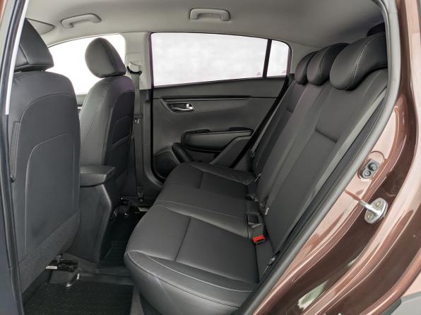 Kia Rio IV Рестайлинг с пробегом 2021 года, цена 1 900 000 рублей, 69049 км, хэтчбек, Автокод Объявления