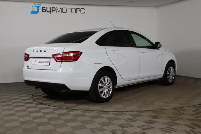 Lada (ВАЗ) Vesta I с пробегом 2021 года, цена 1 079 990 рублей, 112228 км, седан, Автокод Объявления