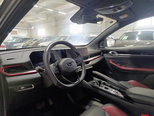 Geely Coolray I Рестайлинг с пробегом 2023 года, цена 2 250 000 рублей, 18177 км, внедорожник, Автокод Объявления