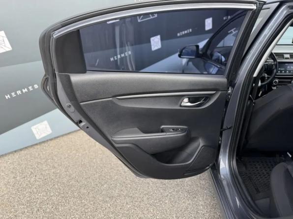 Kia Rio IV с пробегом 2018 года, цена 1 419 000 рублей, 48364 км, седан, Автокод Объявления