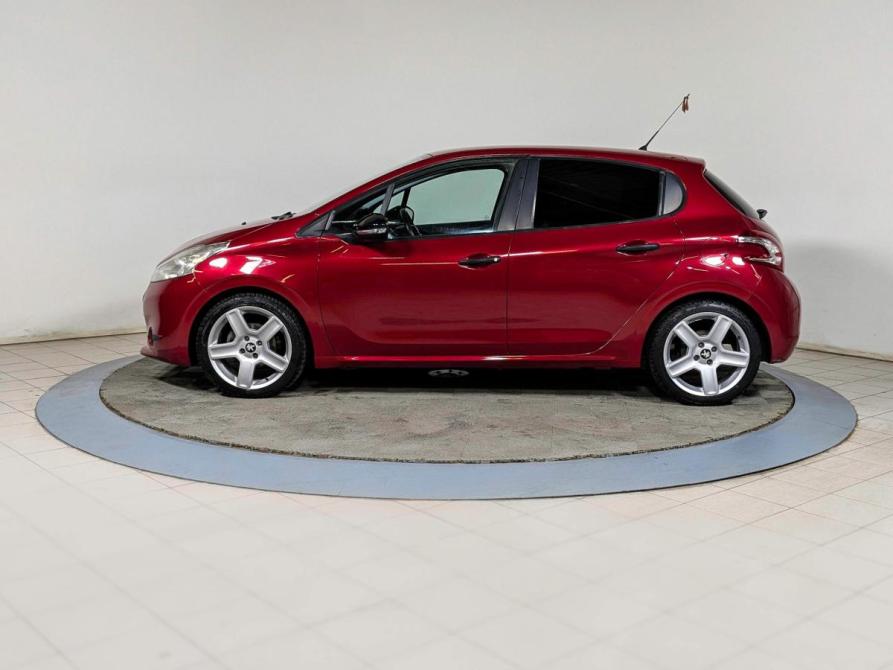 Peugeot 208 I Екатеринбург  - изображение 5