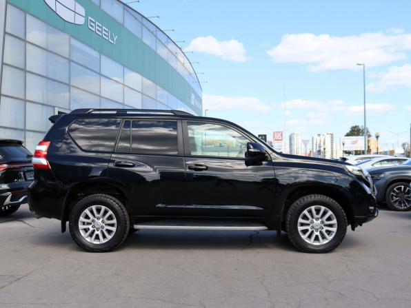 Toyota Land Cruiser Prado 150 Series Рестайлинг 1 с пробегом 2017 года, цена 4 250 000 рублей, 188478 км, внедорожник, Автокод Объявления