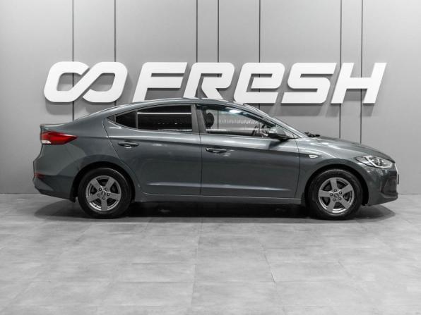 Hyundai Elantra VI (AD) с пробегом 2016 года, цена 1 070 000 рублей, 238171 км, седан, Автокод Объявления