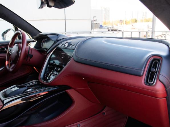 Aston Martin DBX I с пробегом 2021 года, цена 20 092 050 рублей, 69477 км, внедорожник, Автокод Объявления