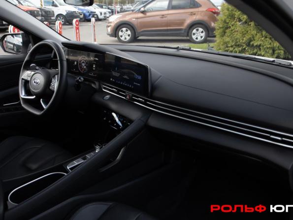 Hyundai Elantra VII (CN7) с пробегом 2022 года, цена 1 998 000 рублей, 61000 км, седан, Автокод Объявления
