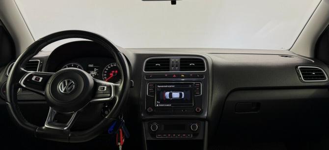 Volkswagen Polo V Рестайлинг с пробегом 2019 года, цена 1 150 000 рублей, 148535 км, седан, Автокод Объявления
