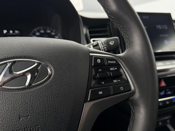 Hyundai Solaris II Рестайлинг с пробегом 2021 года, цена 1 780 000 рублей, 78220 км, седан, Автокод Объявления