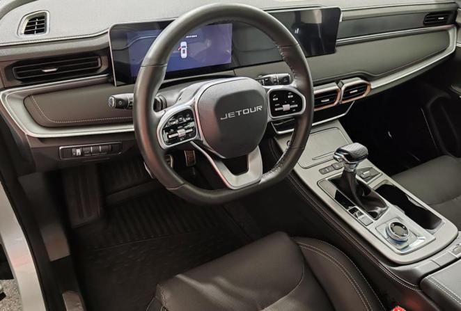 JETOUR X70+ I Рестайлинг с пробегом 2024 года, цена 2 150 000 рублей, 22615 км, внедорожник, Автокод Объявления