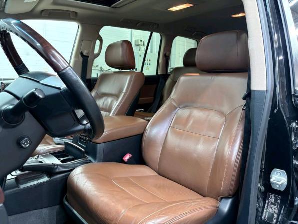 Toyota Land Cruiser 200 Series Рестайлинг 1 с пробегом 2014 года, цена 5 290 000 рублей, 180045 км, внедорожник, Автокод Объявления