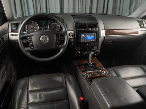 Volkswagen Touareg I Рестайлинг с пробегом 2007 года, цена 1 284 000 рублей, 230451 км, внедорожник, Автокод Объявления