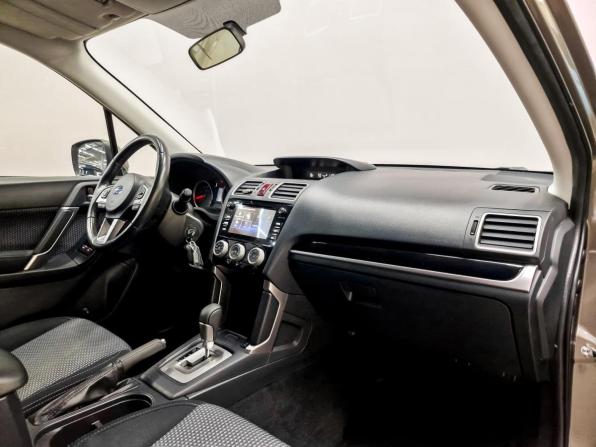 Subaru Forester IV Рестайлинг 2 с пробегом 2017 года, цена 1 990 000 рублей, 196257 км, внедорожник, Автокод Объявления