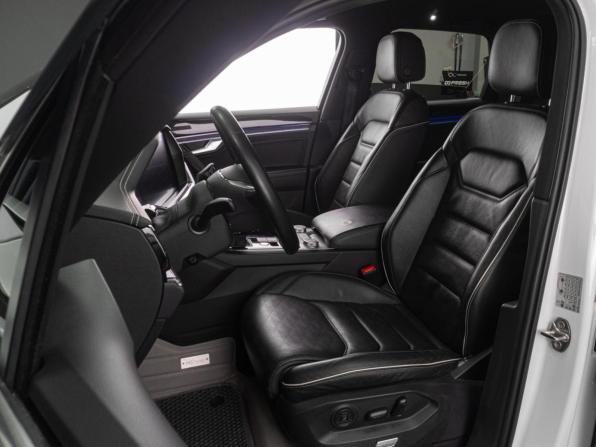 Volkswagen Touareg III с пробегом 2020 года, цена 5 699 000 рублей, 59802 км, внедорожник, Автокод Объявления