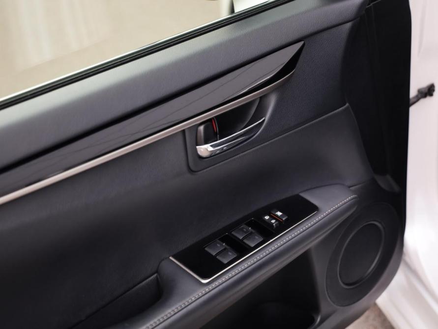 Lexus ES VI Рестайлинг Санкт-Петербург  - изображение 23