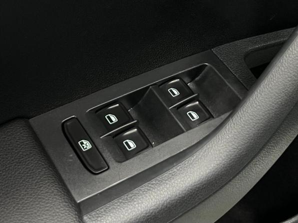 Skoda Octavia III (A7) с пробегом 2014 года, цена 1 180 000 рублей, 159000 км, лифтбек, Автокод Объявления